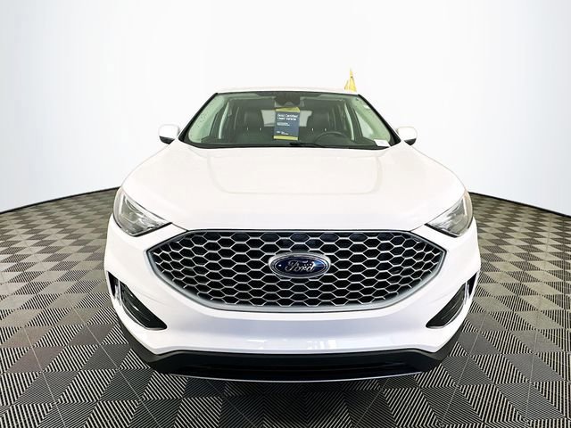 Certified 2023 Ford Edge SEL w/ Convenience Package image 9