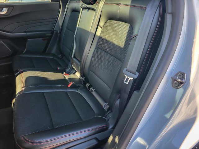 Certified 2025 Ford Escape ST-Line w/ Tech Pack #1 AWD/4WD image 15