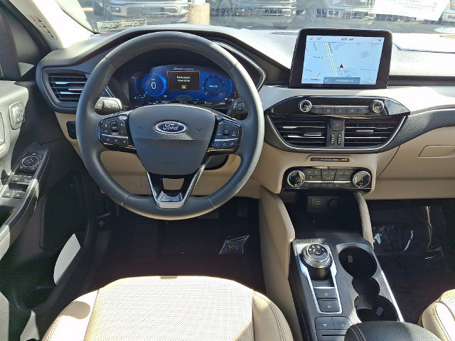 Certified 2022 Ford Escape SEL w/ Technology Package FWD image 11