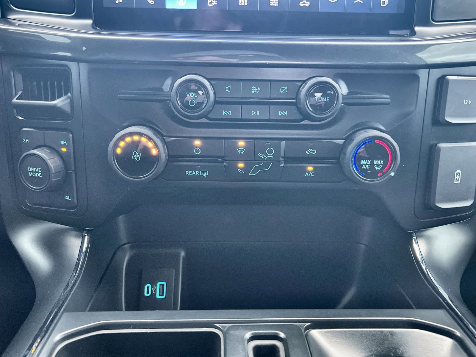 Certified 2024 Ford F150 STX image 21