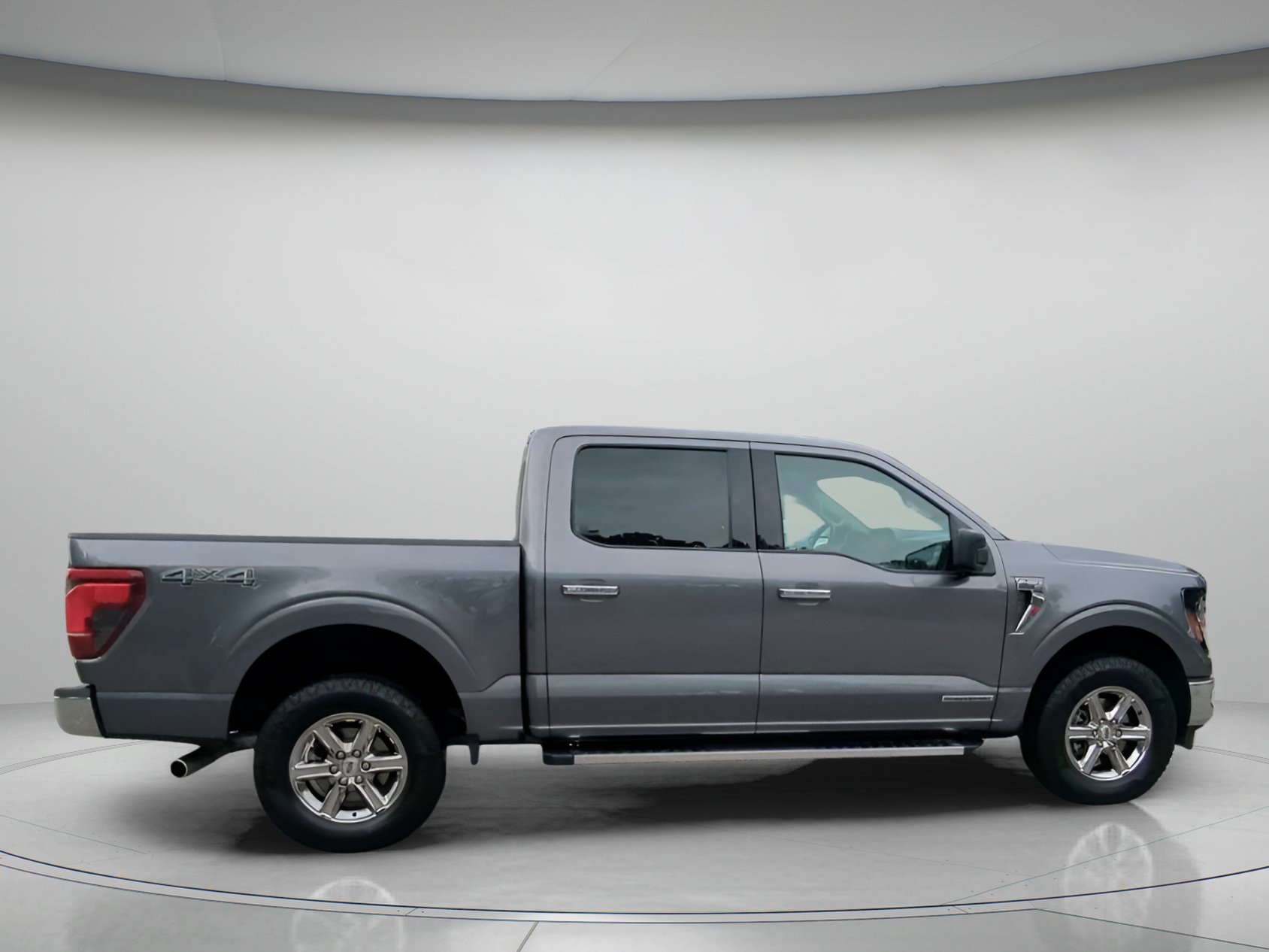 Certified 2025 Ford F150 XLT w/ Equipment Group 301A Standard AWD/4WD image 31