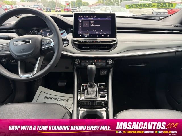 Used 2023 Jeep Compass Limited AWD/4WD image 15