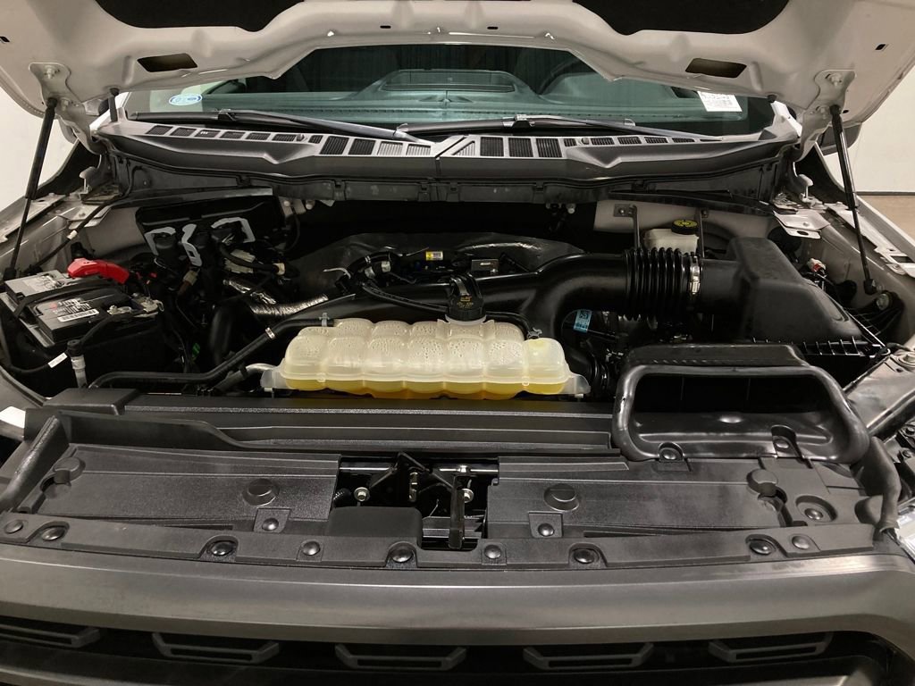 Certified 2022 Ford F150 XLT w/ Equipment Group 302A High image 33