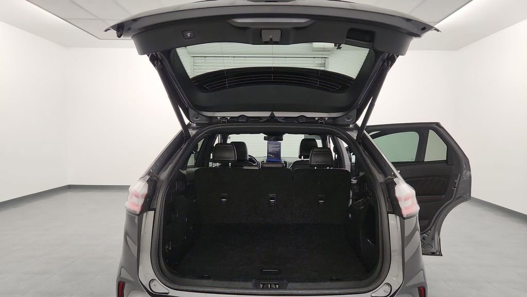 Certified 2024 Ford Edge ST-Line image 28