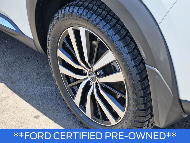 Used 2024 Nissan Pathfinder Platinum FWD image 7