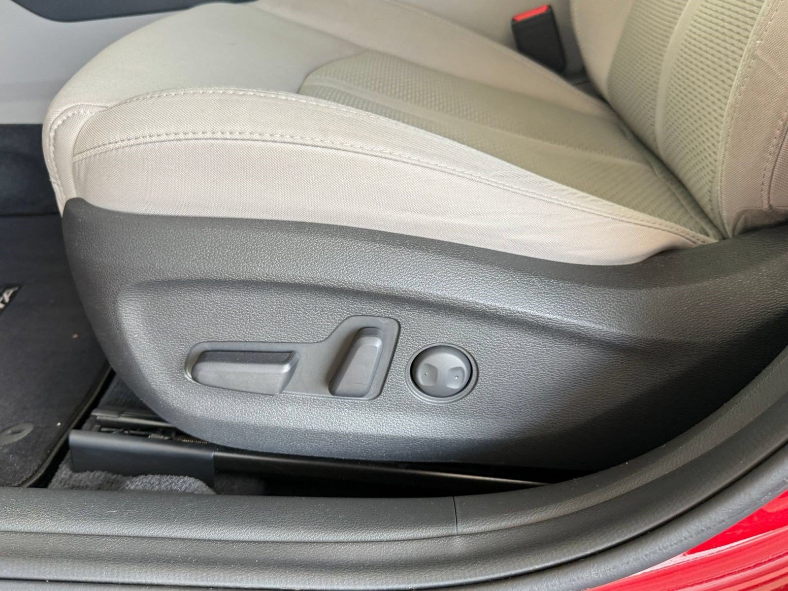 Used 2018 Hyundai Sonata SEL FWD image 15