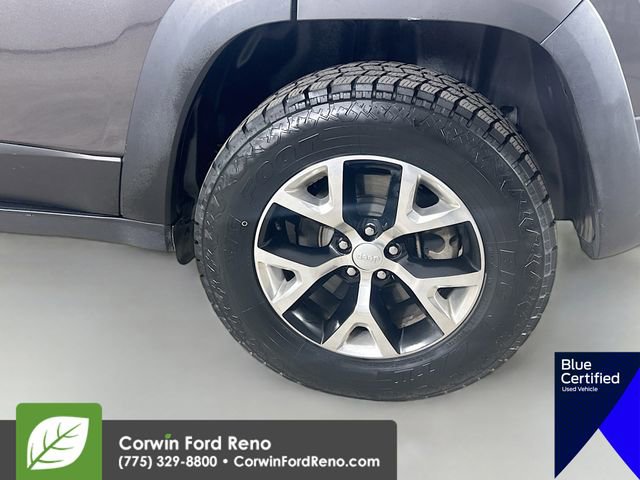 Used 2018 Jeep Cherokee Trailhawk w/ Quick Order Package 27L AWD/4WD image 34