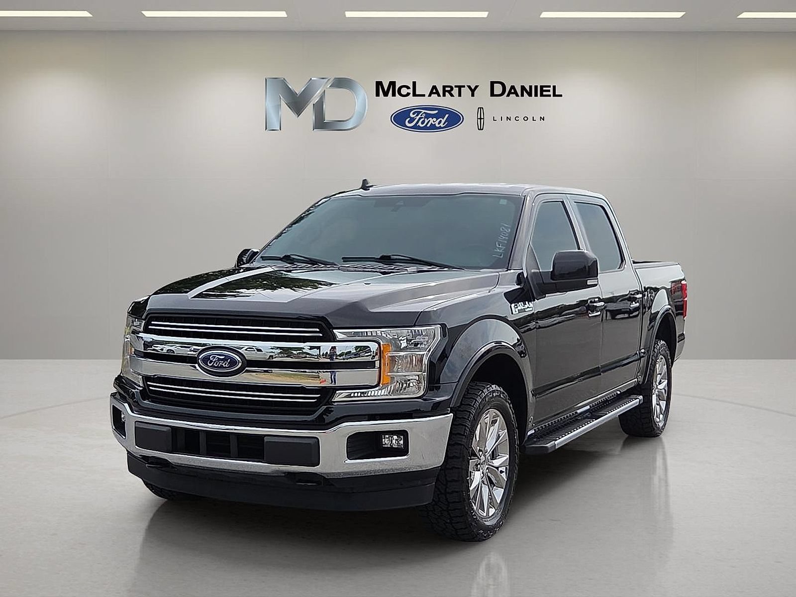 Certified 2020 Ford F150 Lariat w/ Equipment Group 501A Mid AWD/4WD image 2