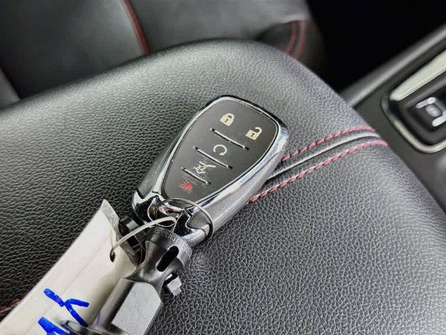 Used 2022 Chevrolet Equinox RS w/ RS Leather Package FWD image 22