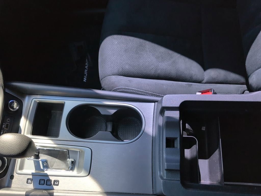 Used 2019 Nissan Murano S image 18