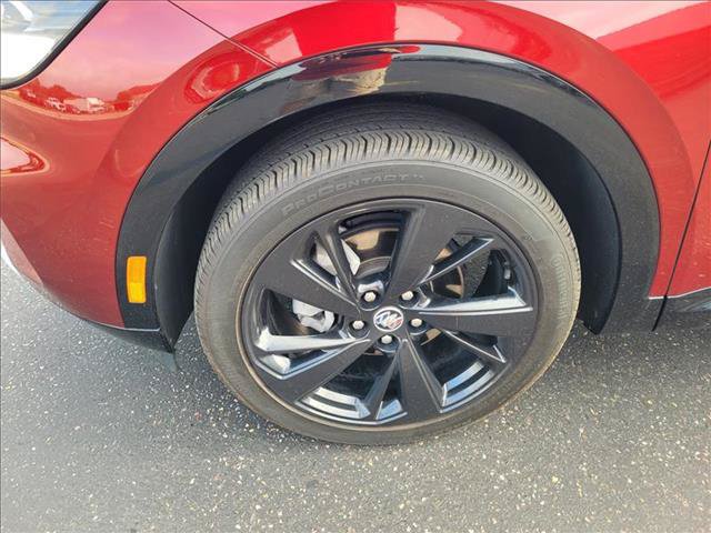Used 2023 Buick Envision Preferred FWD image 2