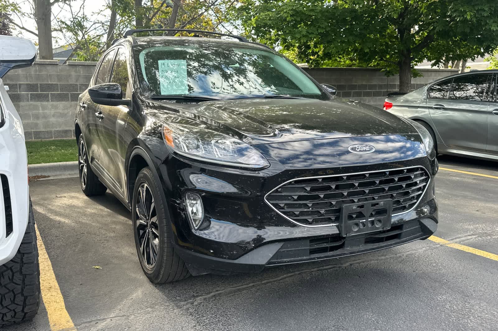 Certified 2022 Ford Escape SEL w/ SEL Stealth AWD Package image 3