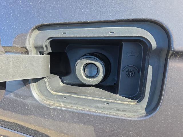 Used 2023 Jeep Grand Cherokee L Summit AWD/4WD image 15