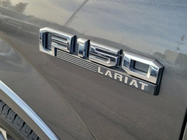 Certified 2018 Ford F150 Lariat w/ Equipment Group 502A Luxury AWD/4WD image 32