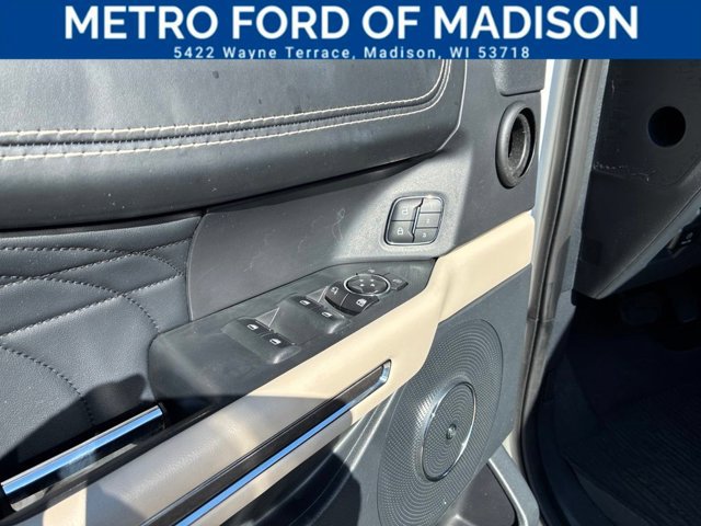 Certified 2022 Ford Expedition Platinum AWD/4WD image 11