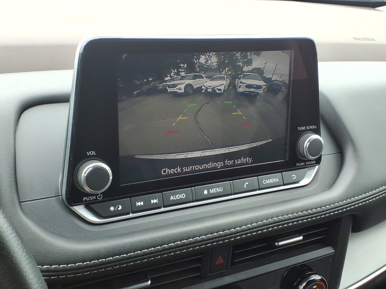 Used 2023 Nissan Rogue SV AWD/4WD image 21
