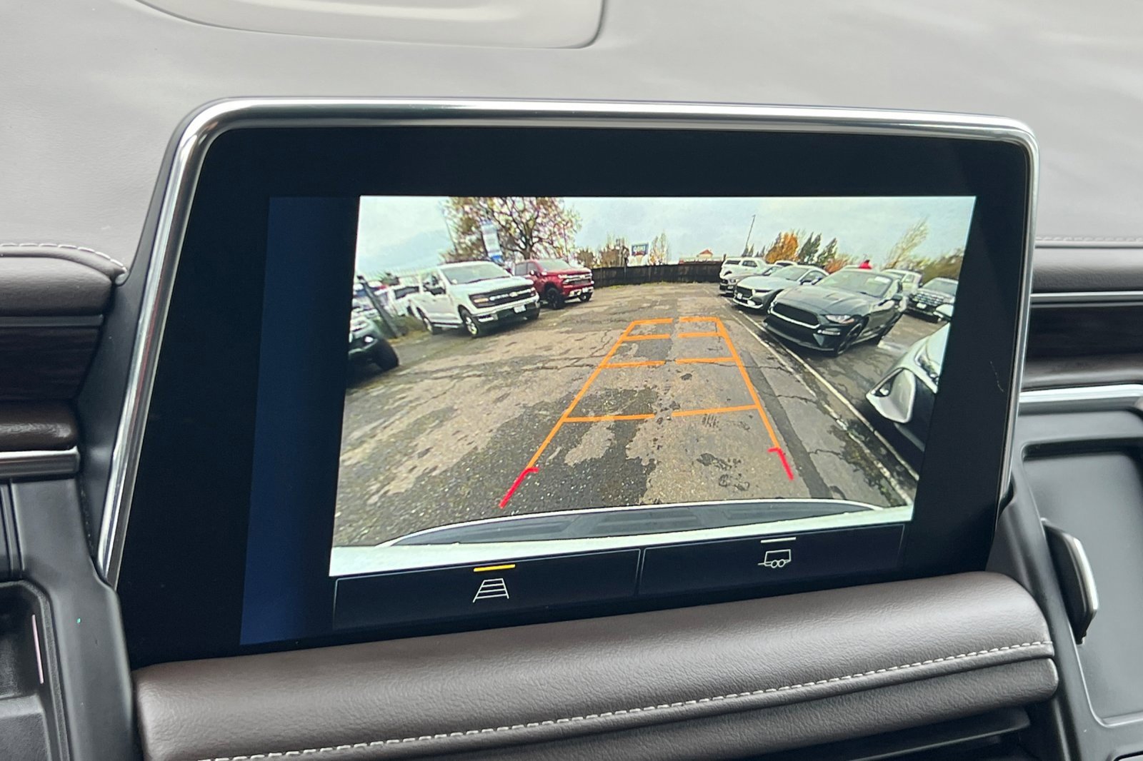 Used 2022 Chevrolet Tahoe Z71 image 21