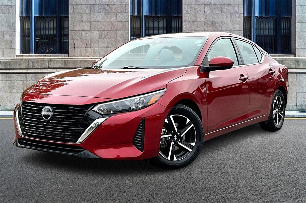 Used 2024 Nissan Sentra SV image 2