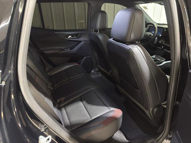 Used 2025 Chevrolet Equinox RS image 31