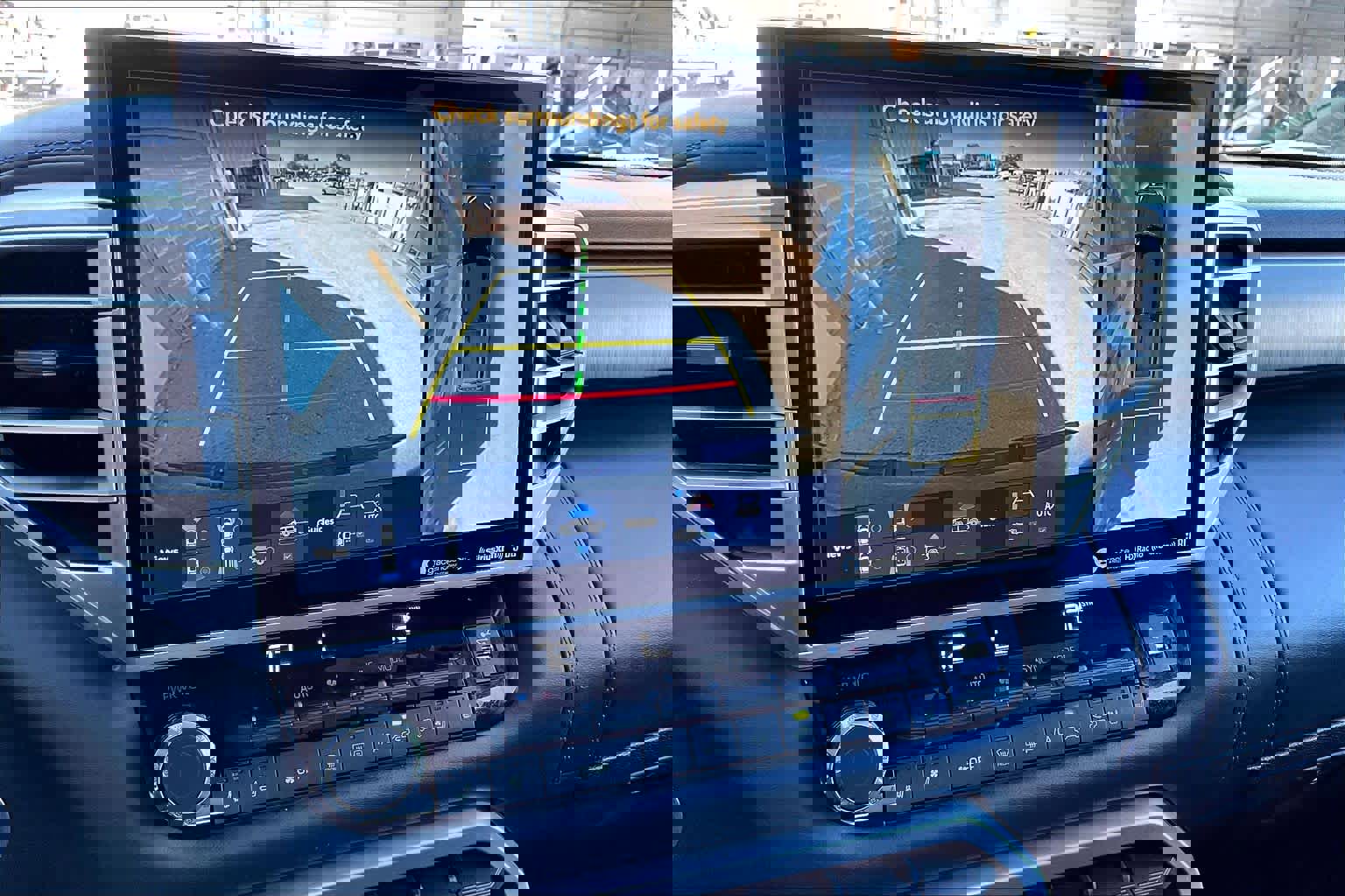 Used 2023 Toyota Tundra Platinum image 28