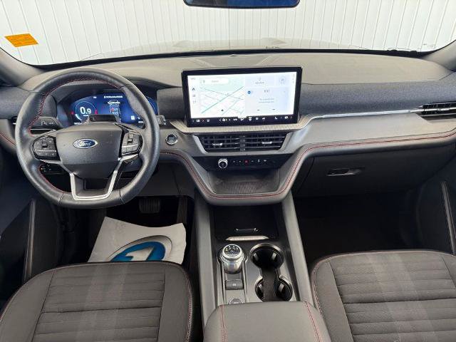 Certified 2025 Ford Explorer ST-Line w/ ST-Line Street Pack AWD/4WD image 3