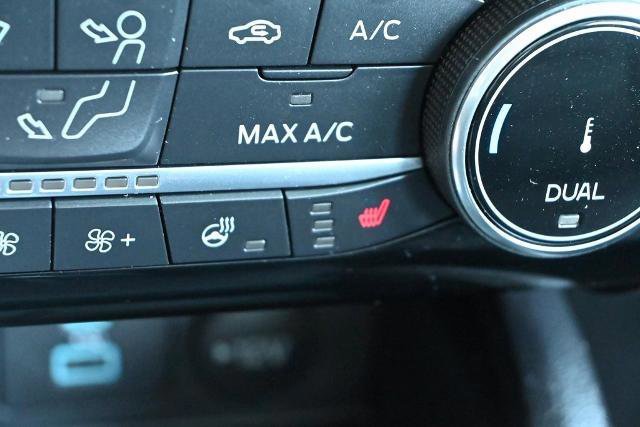 Certified 2022 Ford Escape SEL w/ Technology Package image 40