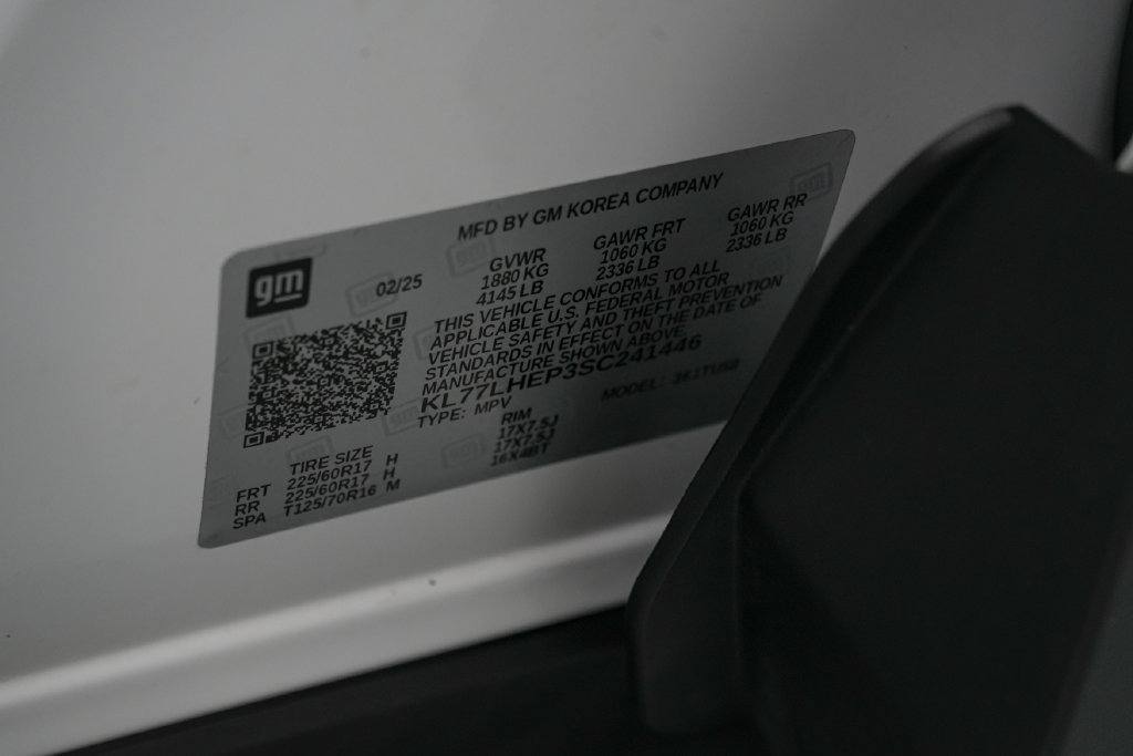Used 2025 Chevrolet Trax LT w/ LT Convenience Package FWD image 23