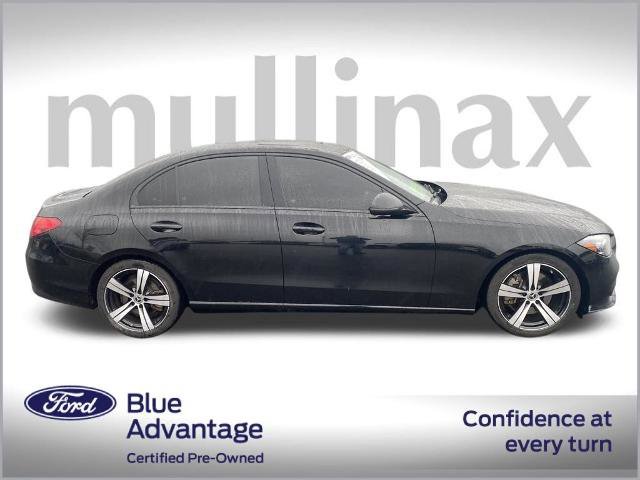Used 2022 Mercedes-Benz C 300 4MATIC Sedan image 2