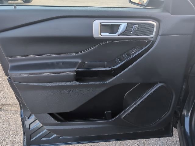 Certified 2022 Ford Explorer ST image 13