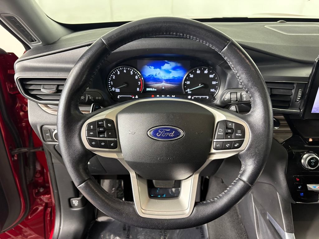 Certified 2021 Ford Explorer Limited w/ Equipment Group 301A AWD/4WD image 16