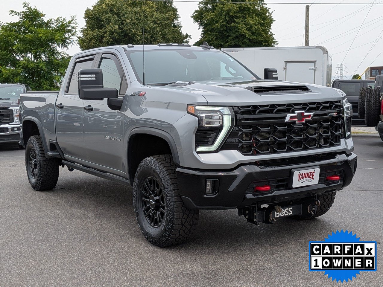 Used 2024 Chevrolet Silverado 2500 ZR2 w/ Technology Package AWD/4WD image 37