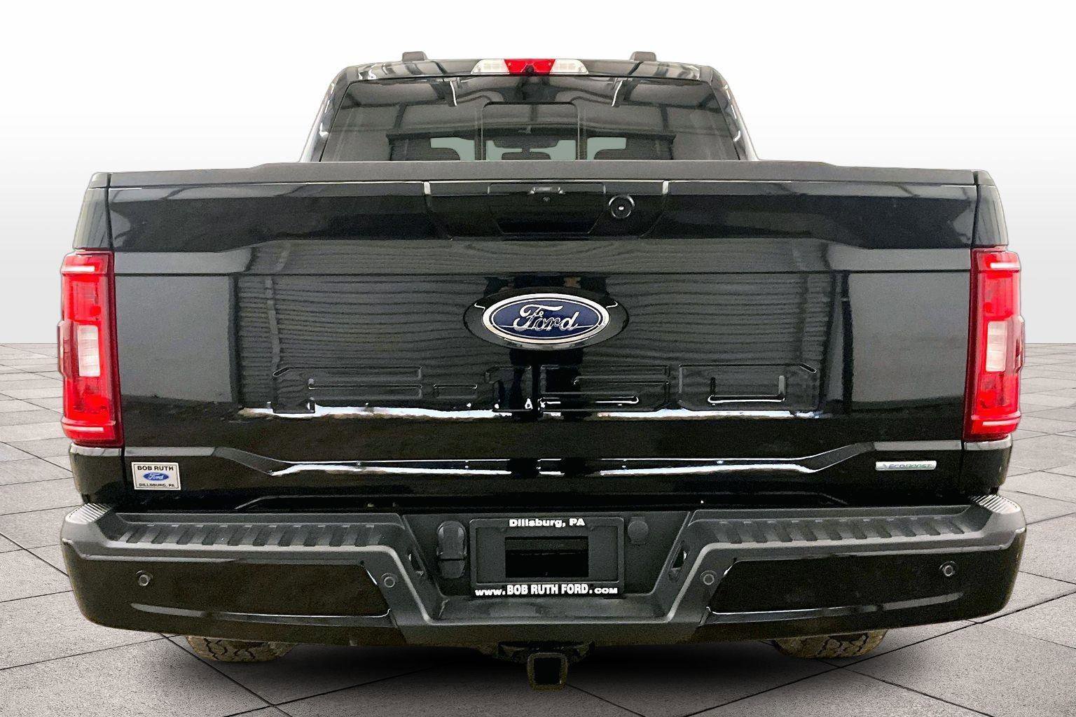 Certified 2022 Ford F150 XLT w/ Equipment Group 302A High image 4