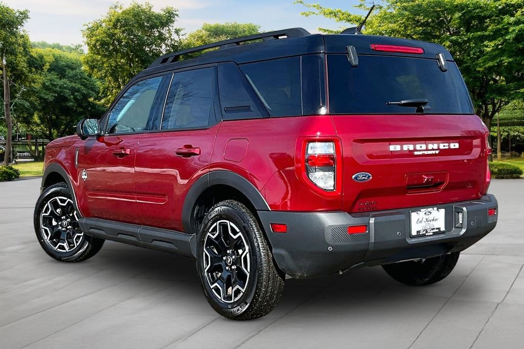 Certified 2025 Ford Bronco Sport Outer Banks w/ Outer Banks Tech Package+ image 2