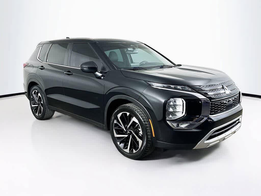 Used 2023 Mitsubishi Outlander SE FWD image 24
