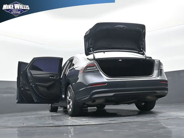 Used 2023 Honda Accord EX image 30