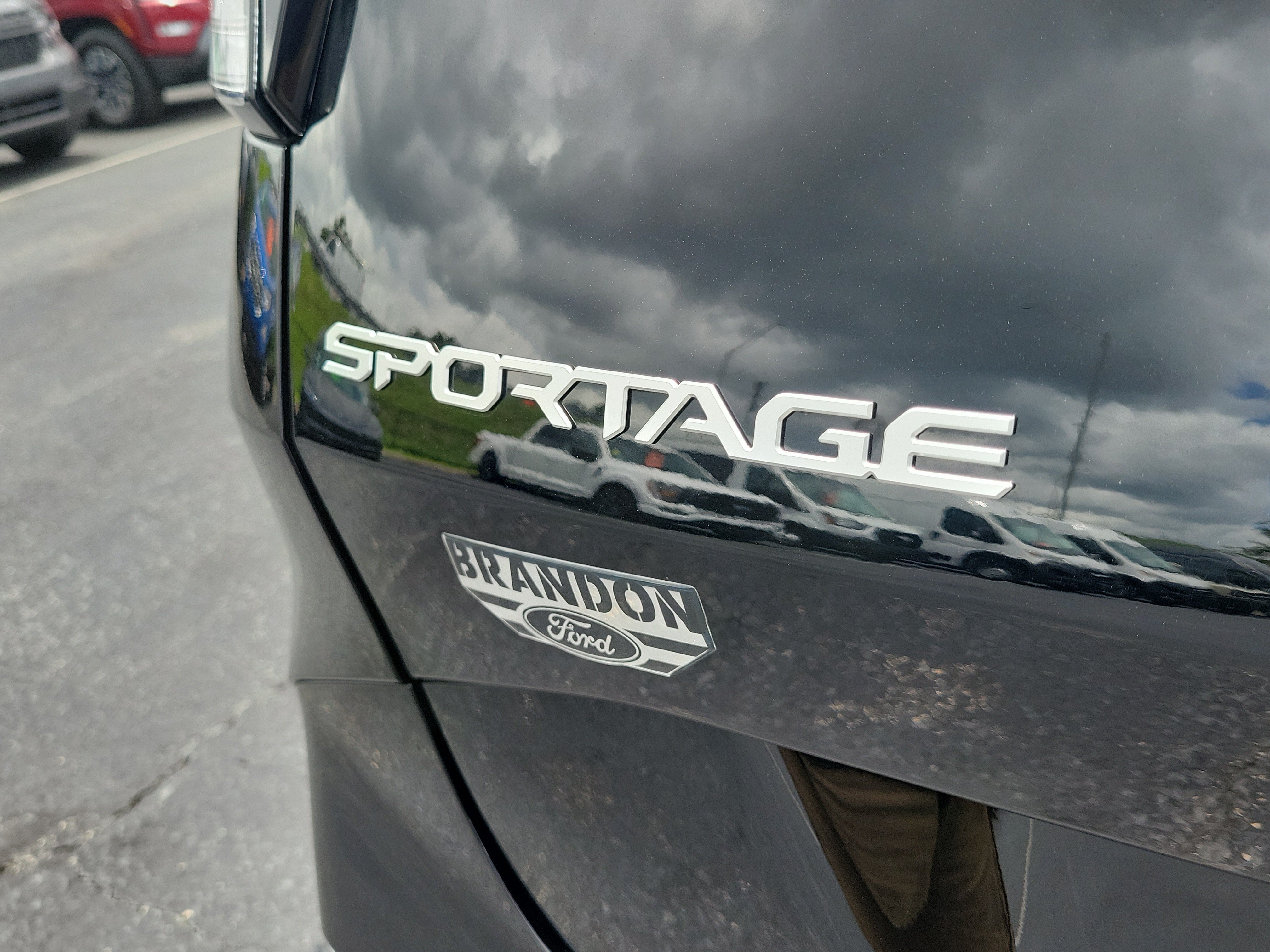 Used 2023 Kia Sportage SX FWD image 9