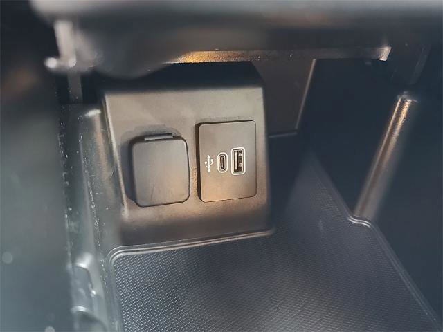 Certified 2025 Ford Explorer Active image 22