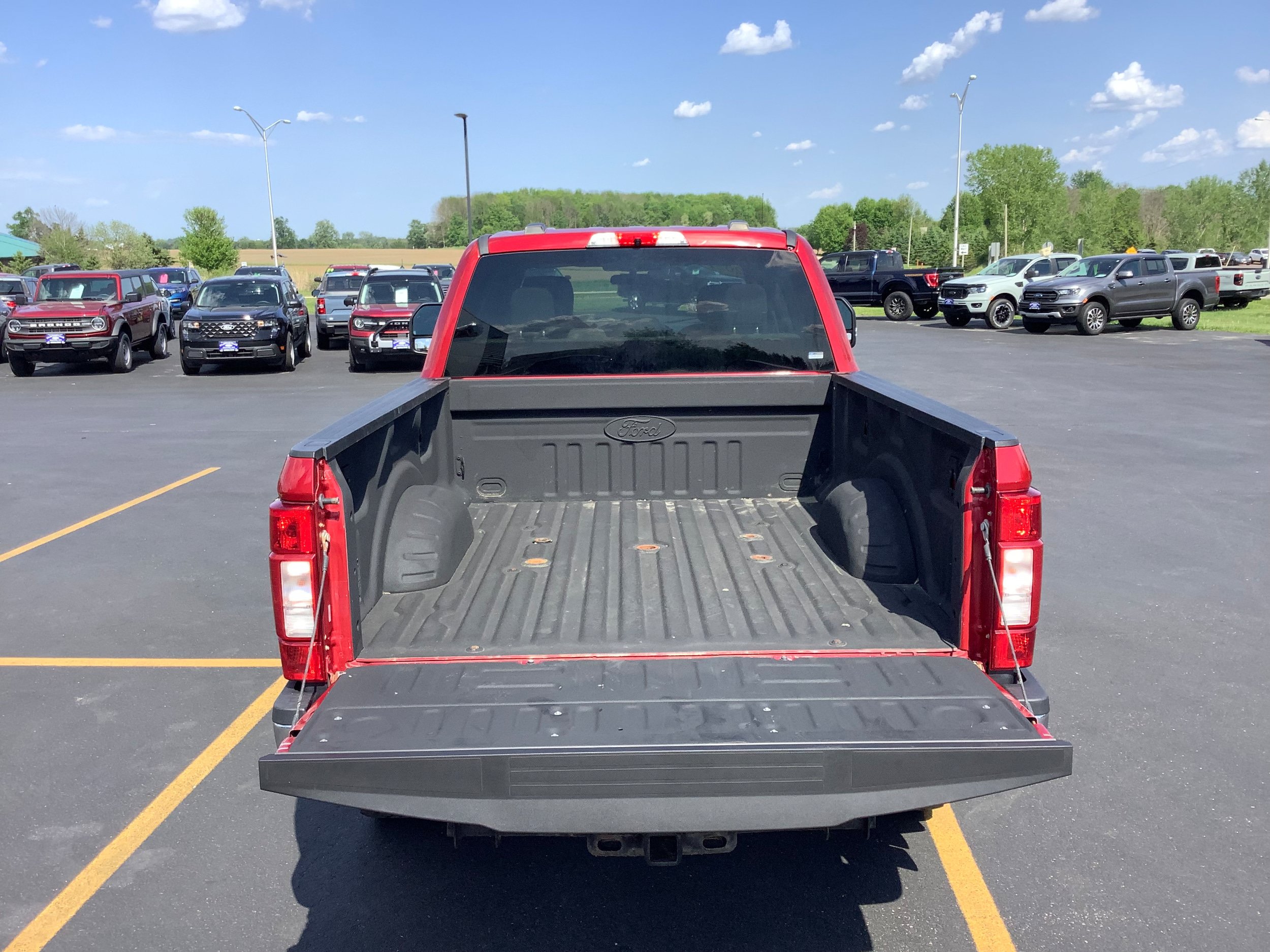 Certified 2021 Ford F250 XLT w/ XLT Value Package AWD/4WD image 6