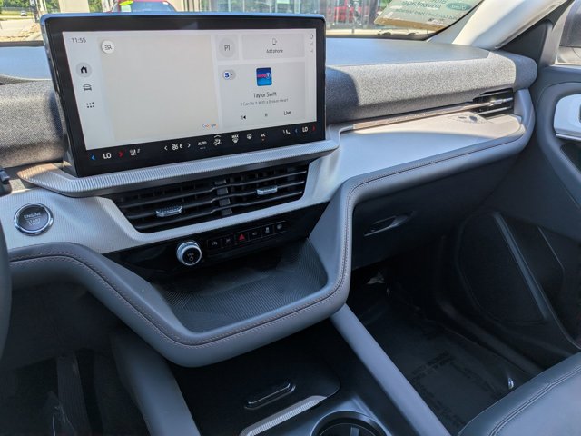 Certified 2025 Ford Explorer Active w/ Active Comfort Package AWD/4WD image 23