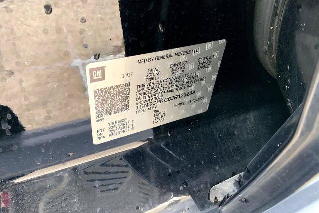 Used 2018 Chevrolet Suburban LT RWD image 34
