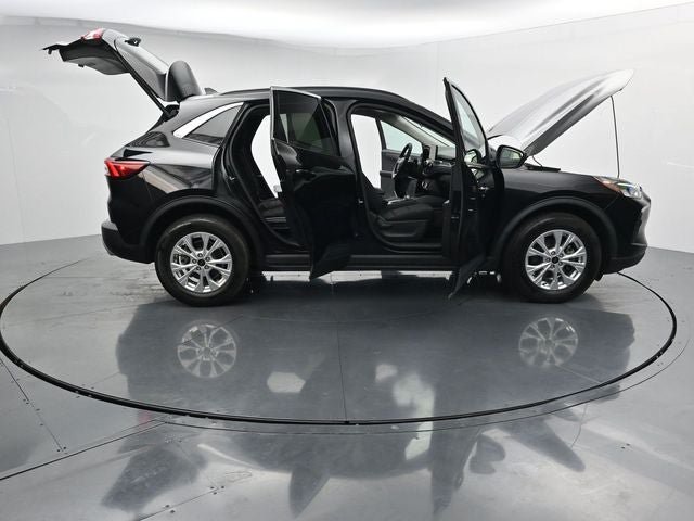 Certified 2023 Ford Escape Active AWD/4WD image 45