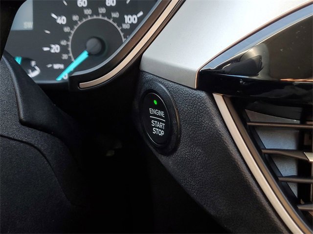 Certified 2022 Ford Escape SE w/ Cold Weather Package image 24