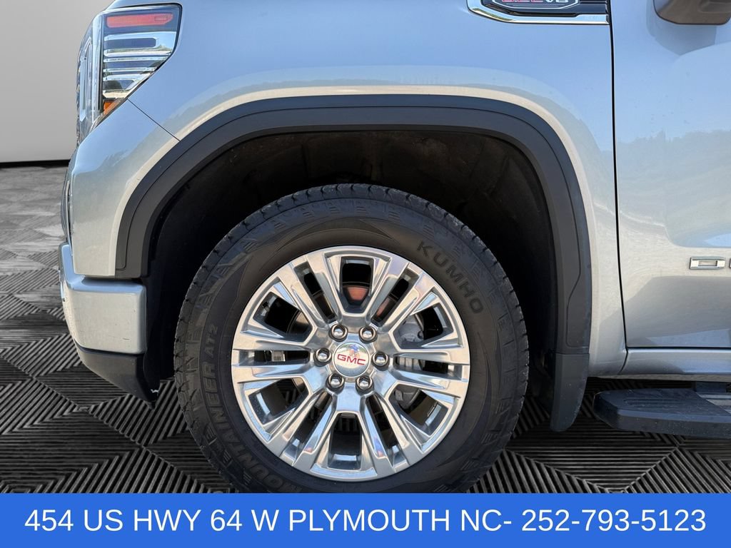 Used 2023 GMC Sierra 1500 Denali w/ Technology Package AWD/4WD image 14