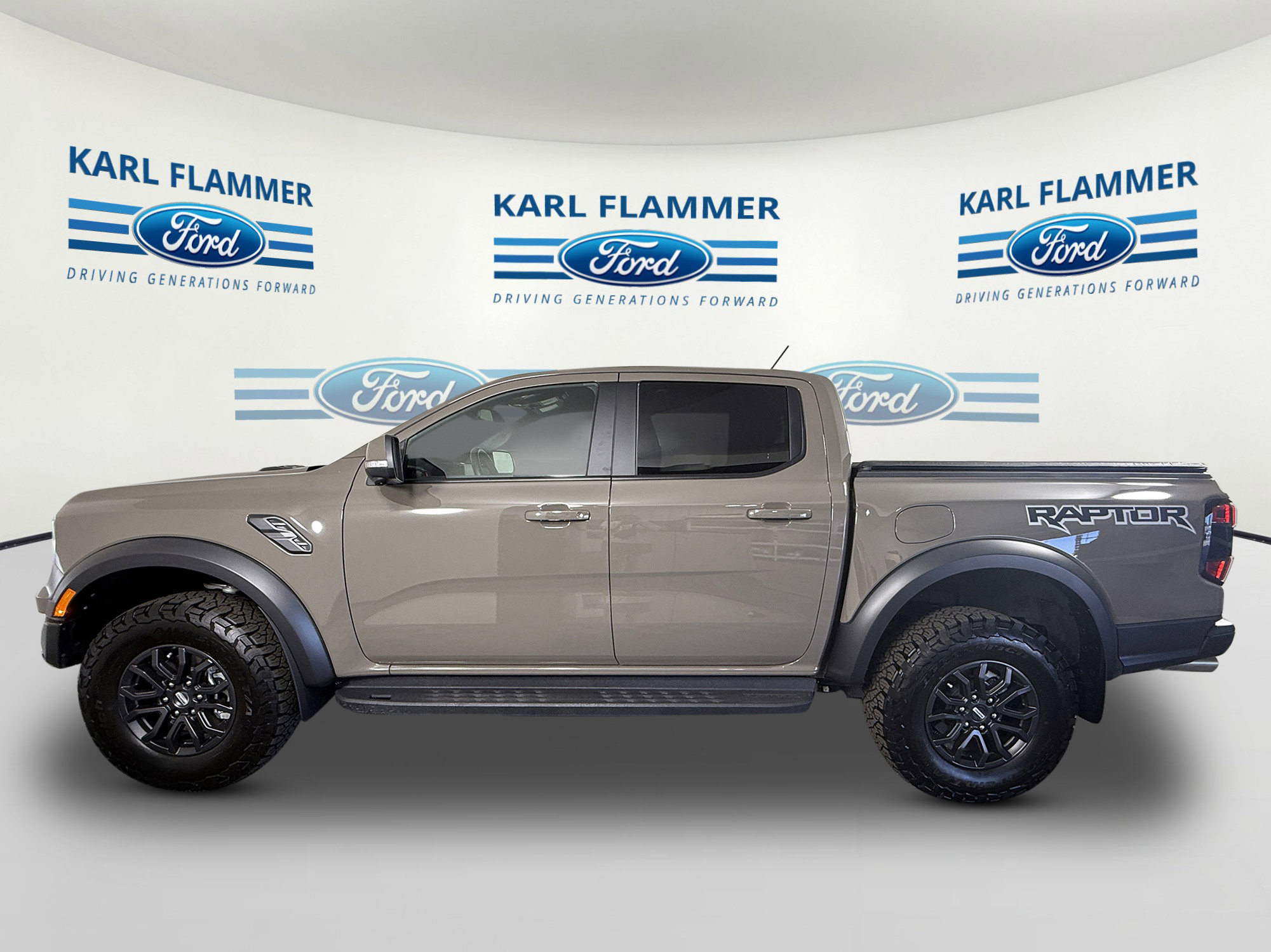 Certified 2025 Ford Ranger Raptor AWD/4WD image 5