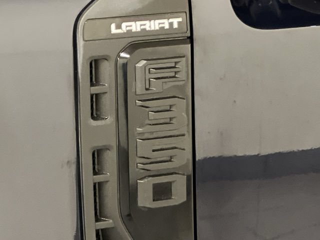 Certified 2025 Ford F350 Lariat w/ Black Appearance Package AWD/4WD image 18