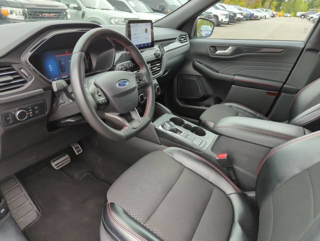 Certified 2024 Ford Escape ST-Line AWD/4WD image 29