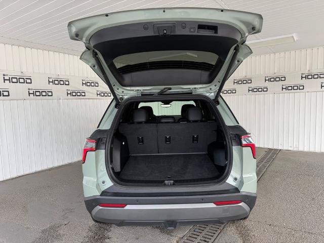 Used 2025 Chevrolet Equinox LT w/ Convenience Package II FWD image 26