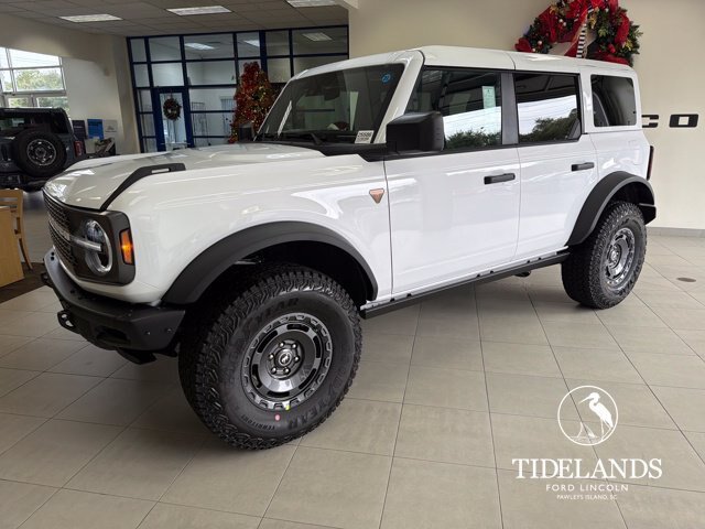 Certified 2025 Ford Bronco Badlands w/ Sasquatch Package AWD/4WD image 4