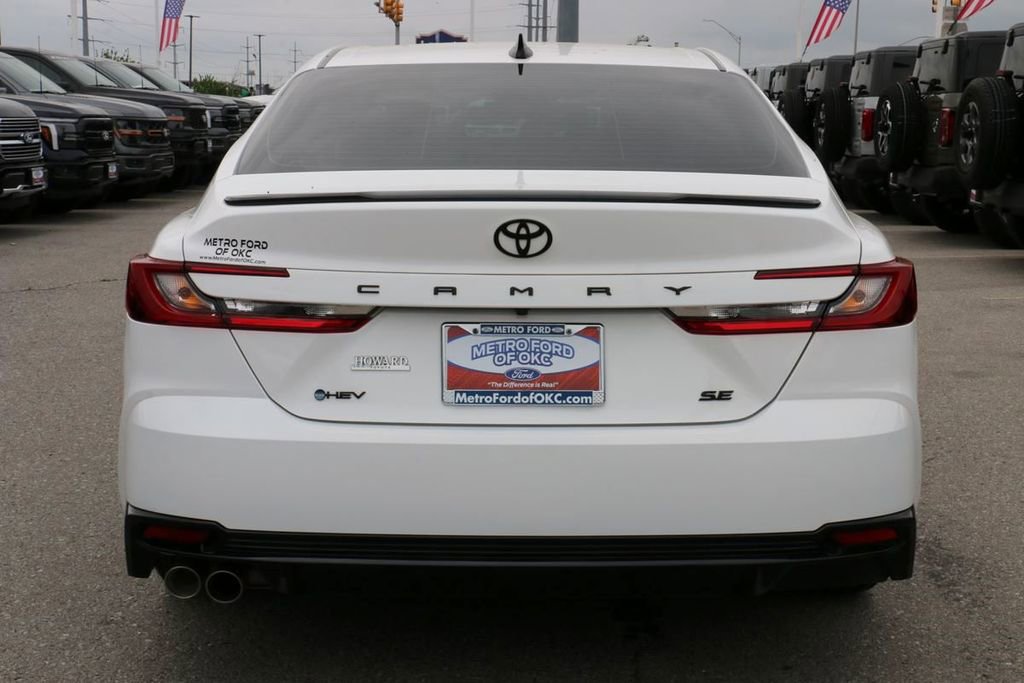 Used 2026 Toyota Camry XLE w/ Convenience Package image 6