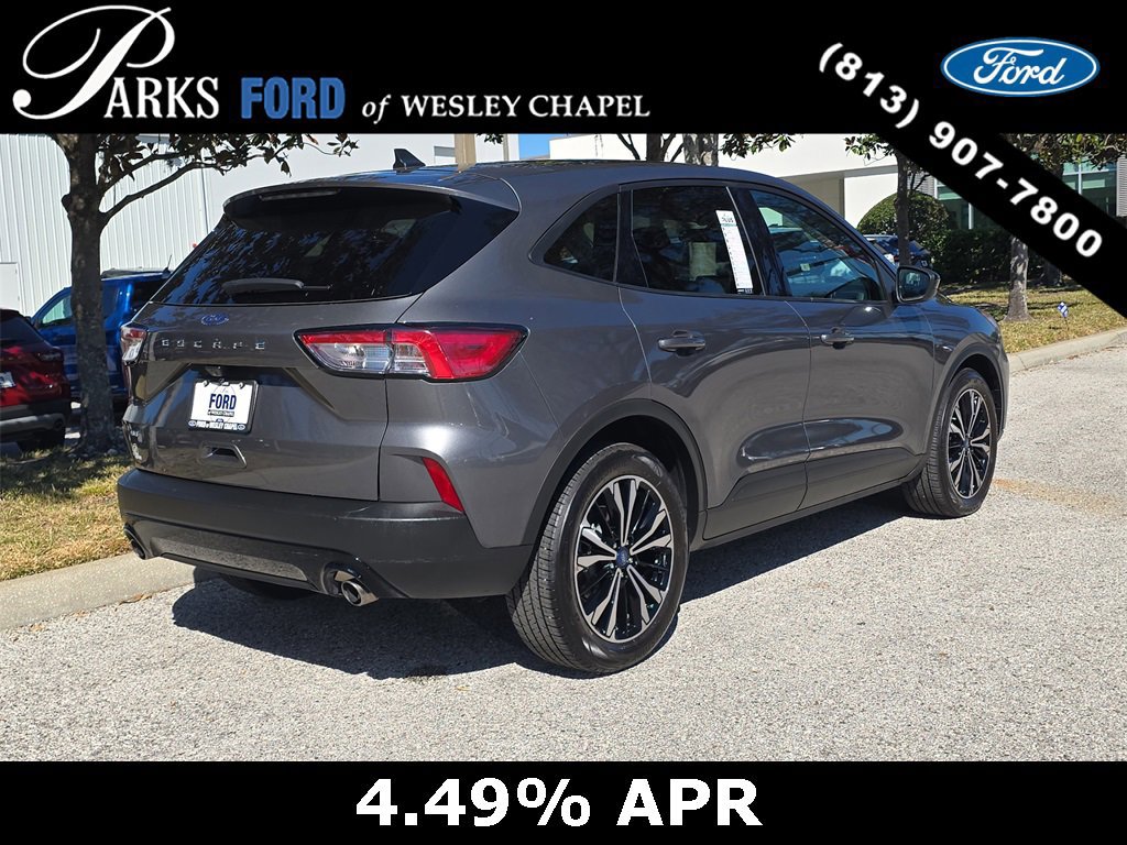 Certified 2022 Ford Escape SE w/ SE Sport Appearance Package image 3